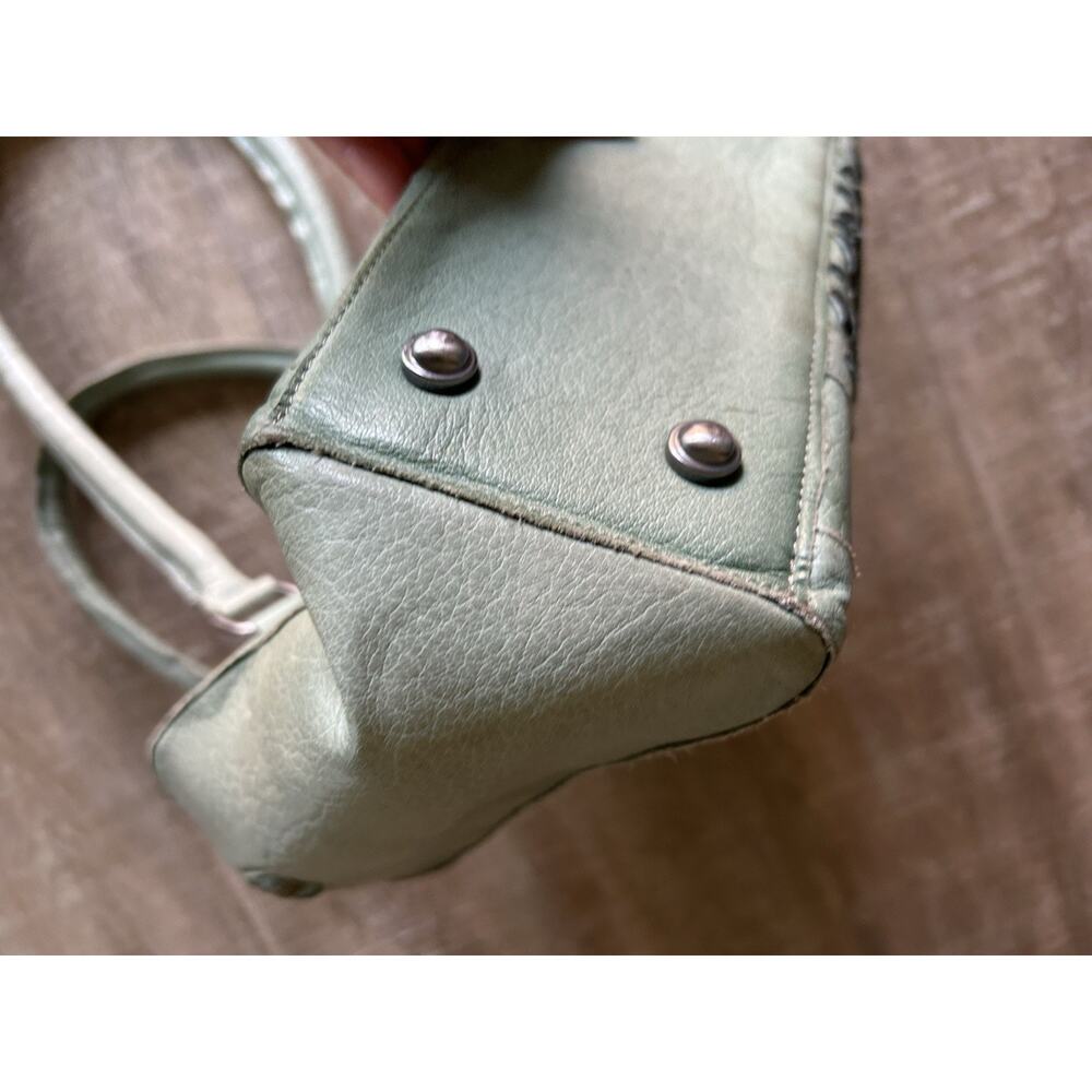STS Ranchwear Marlowe Satchel Sea Foam Distressed Leather Shoulder Bag Tassel - Picture 7 of 16